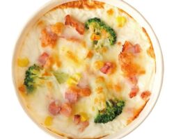 ベーコンとブロッコリーのグラタン