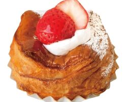 苺のカスタードホイップデニッシュ 苺のカスタードホイップデニッシュ